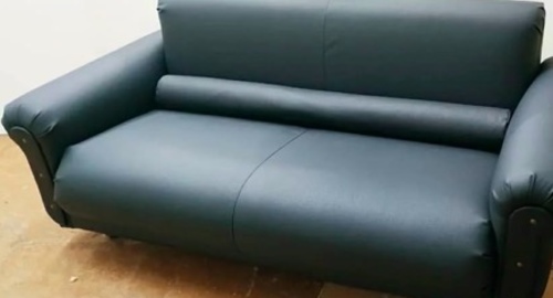 Обивка дивана на дому. Чухлома
